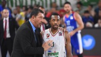 Ufuk Sarıca eski Karşıyakalılarla Erok'ta buluştu