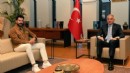 Ünlü oyuncudan Bakan ziyareti! 'Birlikte güzel işlere imza atacağız'