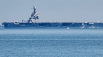 Yeni savaş kapıda... Uçak gemisi ulaştı!