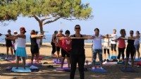 Yeşille mavinin buluştuğu yerde pilates