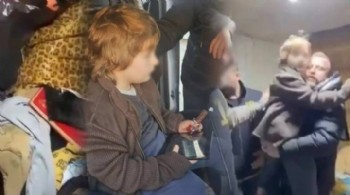 Yıllarca esir tutulan çocuk gerçek ismini bile bilmiyormuş! Alman annesi koşa koşa Türkiye'ye geldi