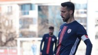 Yılmaz Özeren futbolu bıraktı