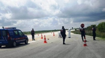 Yol kenarında yakılmış cesetler bulundu!