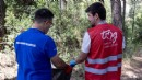 Yunusemre Belediyesi üniversitelilerle ormanda çöp topladı
