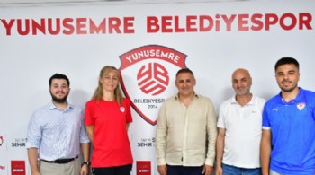 Yunusemre Belediyespor Çarıkçı ile devam