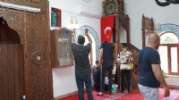 Yunusemre'de ibadethaneler bayrama hazır