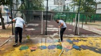 Yunusemre'de parklar düzenli dezenfekte ediliyor