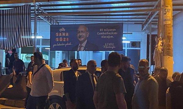 İzmir'de tehlikeli gerilim!