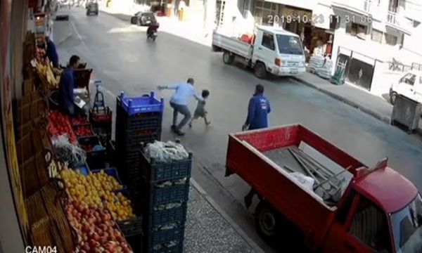 İzmir'de küçük çocuk ölümden döndü!