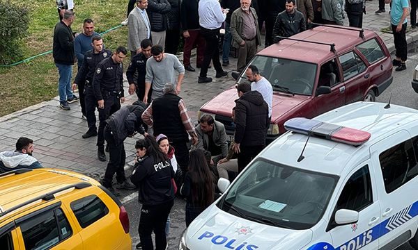İzmir'de silahlı kavga: 2 yaralı