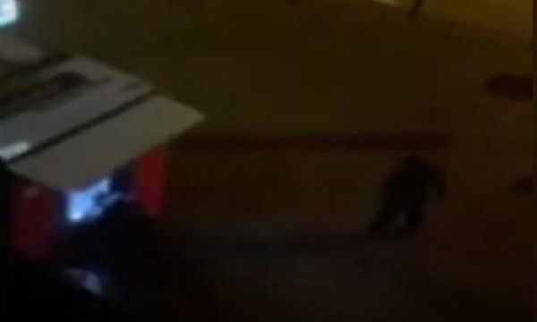 Film gibi soygun! ATM'yi havaya uçurdular!